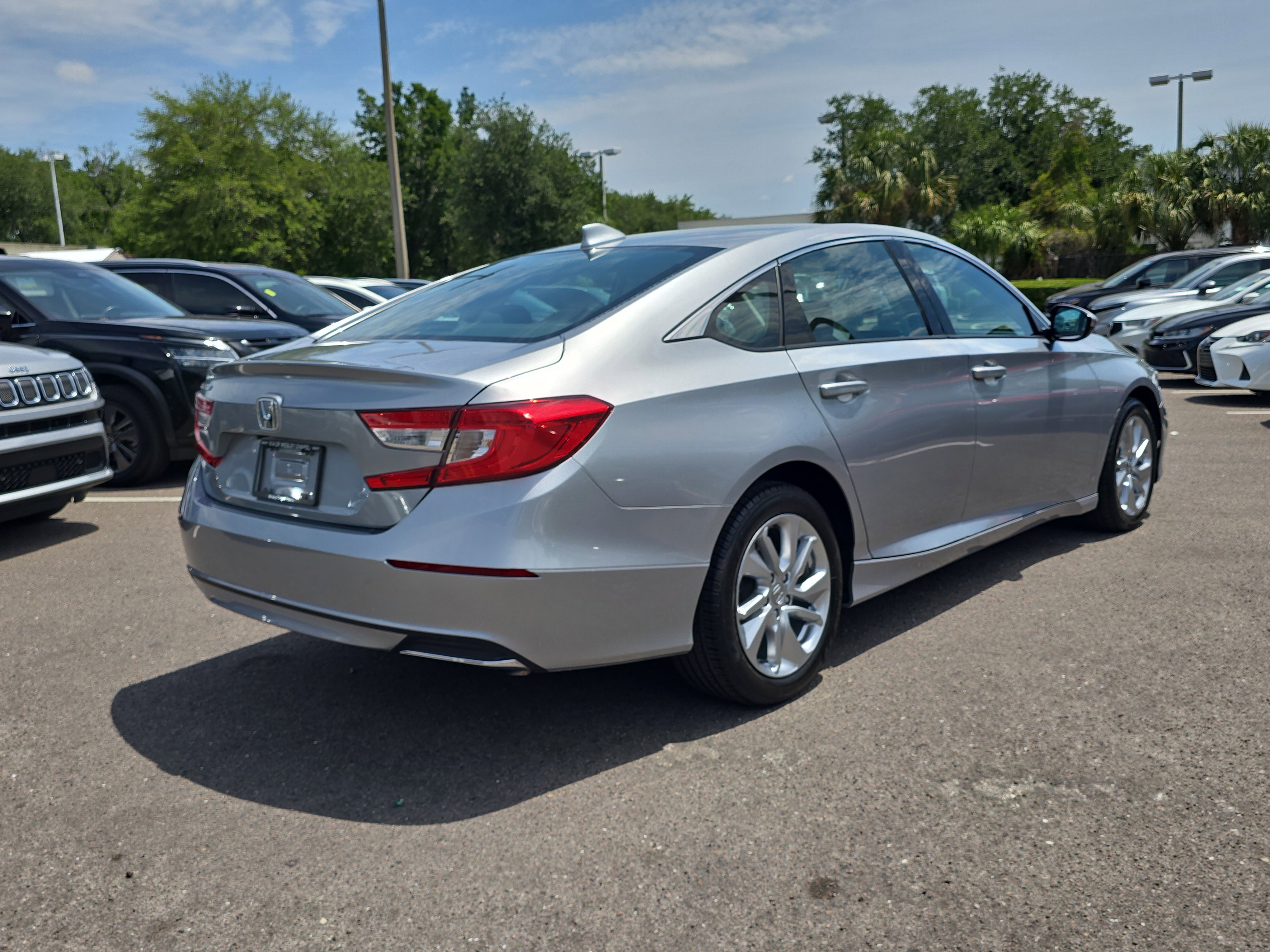 Used 2019 Honda Accord LX image 8