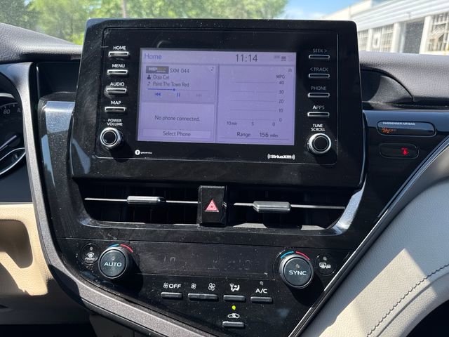 Used 2022 Toyota Camry LE AWD/4WD image 18