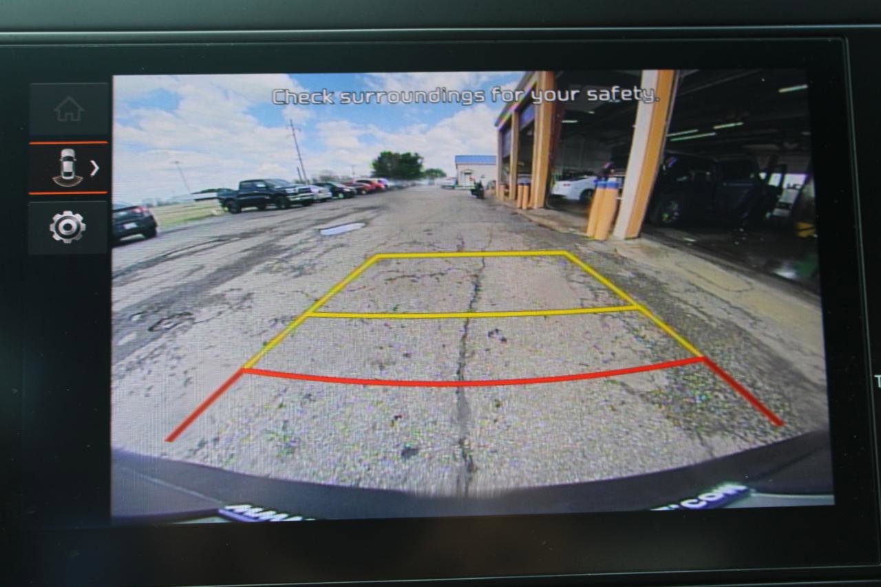 Used 2024 Kia Sportage LX image 26