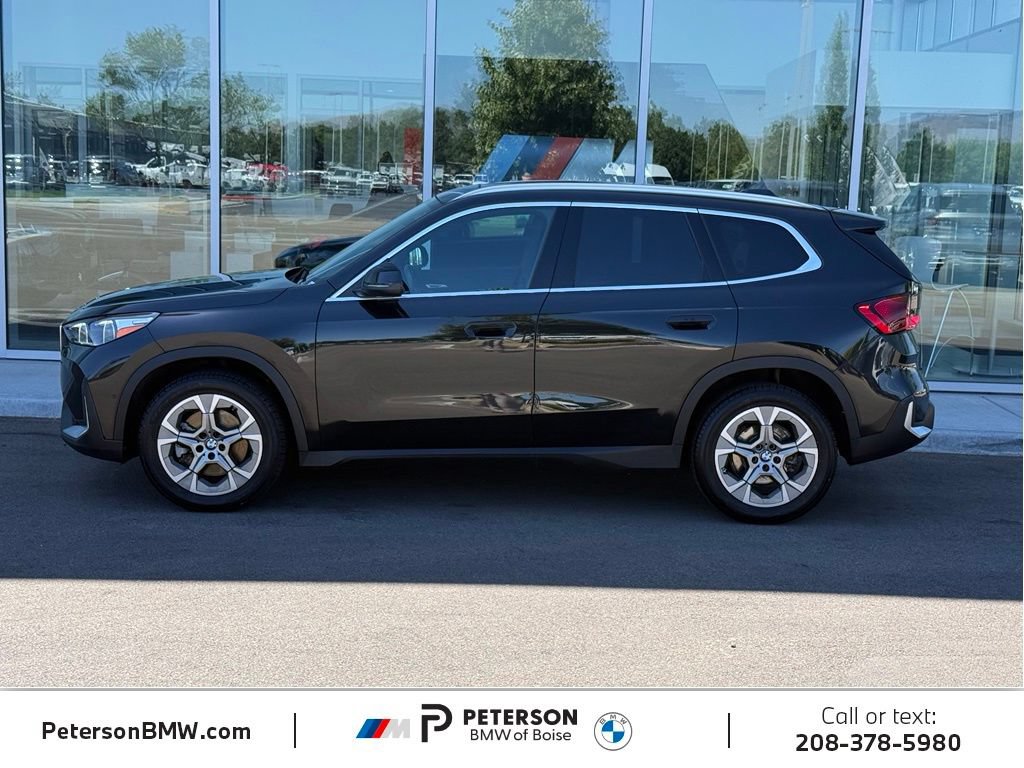 Used 2023 BMW X1 xDrive28i w/ Convenience Package AWD/4WD image 2