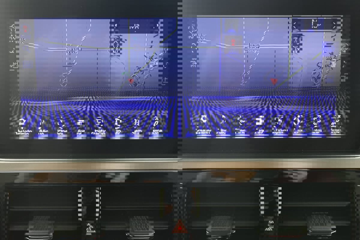 Used 2023 Lexus GX 460 Luxury w/ Sport Design Package image 55