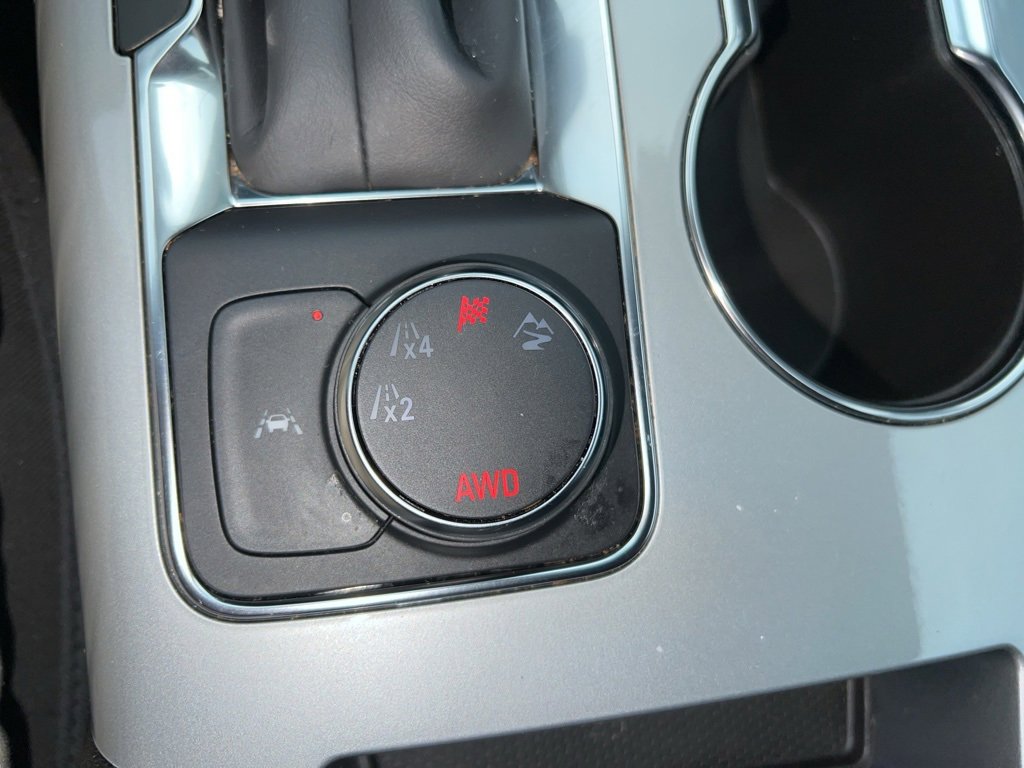 Used 2024 Chevrolet Blazer LT w/ Midnight/Sport Edition image 28