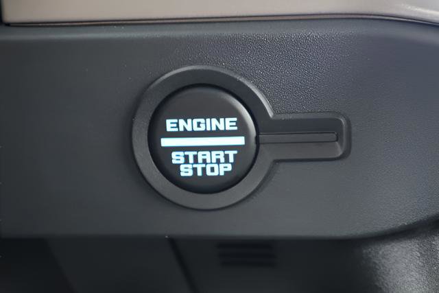 New 2026 Ford Bronco Outer Banks image 21