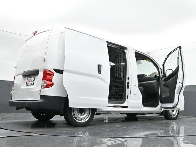 Used 2021 Nissan NV200 S image 71