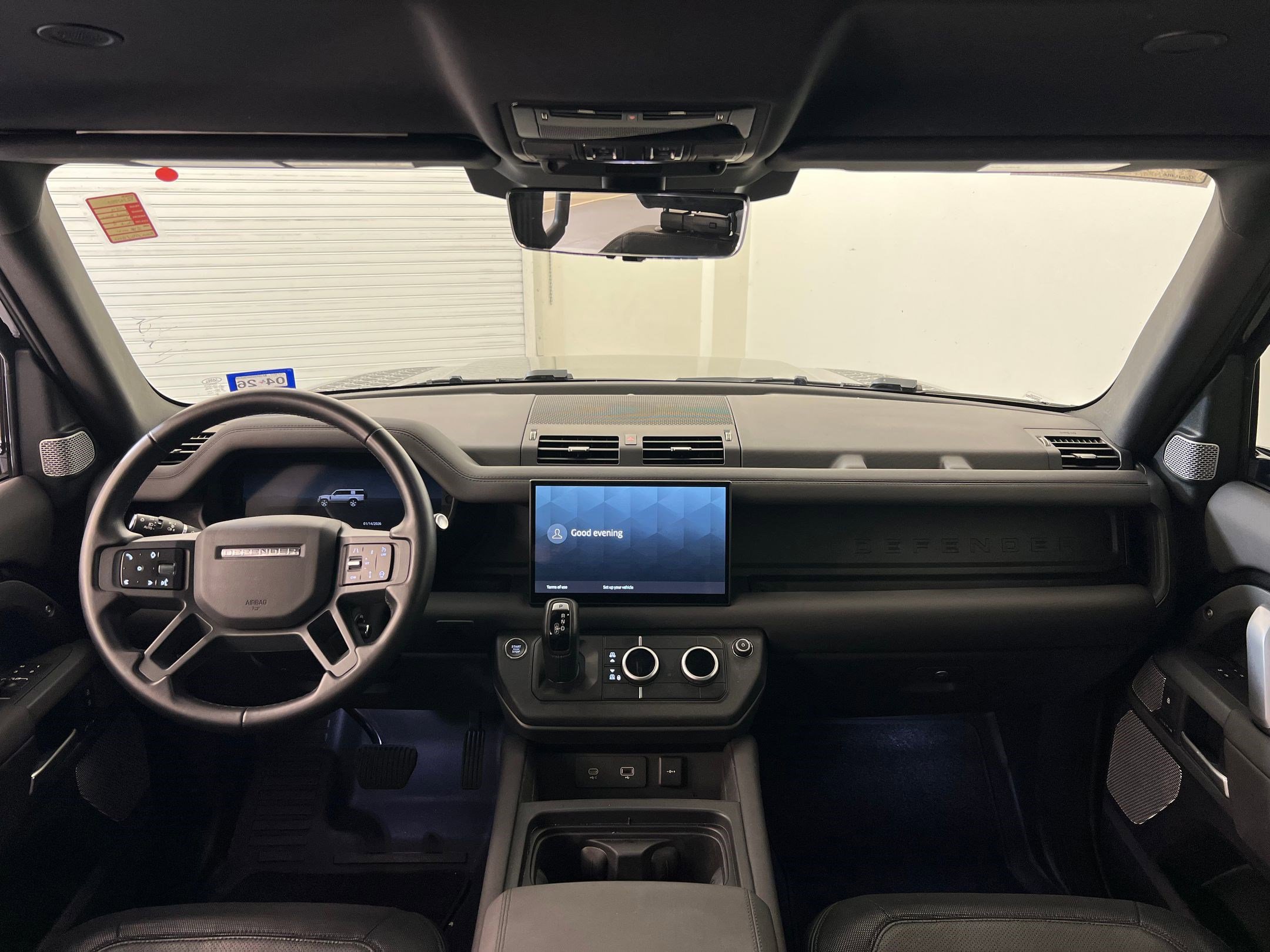 Used 2024 Land Rover Defender 130 X-Dynamic SE image 16