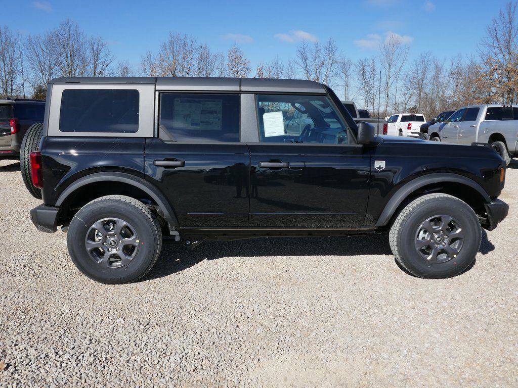 New 2026 Ford Bronco Big Bend image 3