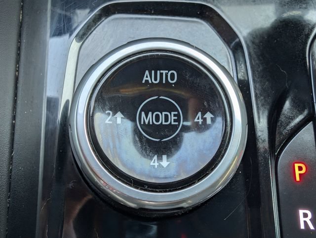 Used 2024 Chevrolet Colorado Trail Boss AWD/4WD image 24