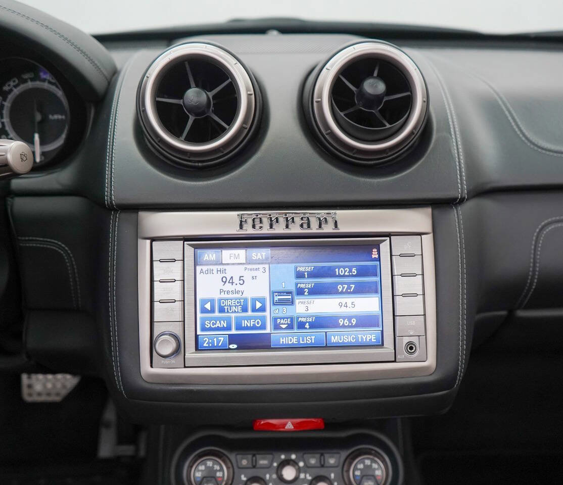 Used 2011 Ferrari California Base 2dr Convertible image 80