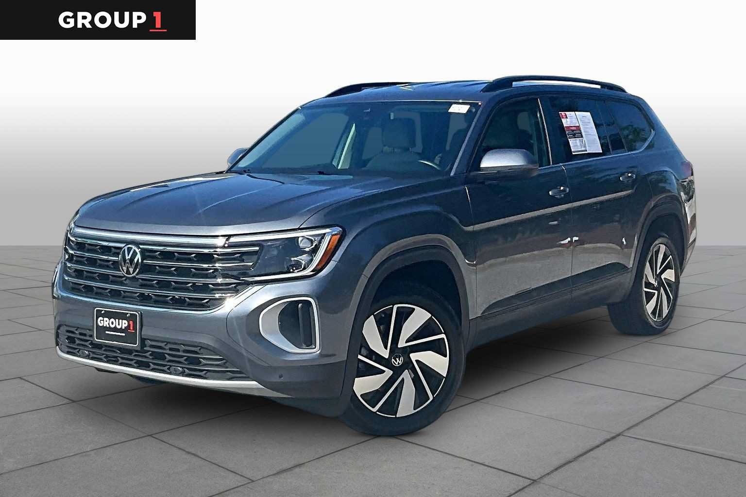 Used 2025 Volkswagen Atlas SE
