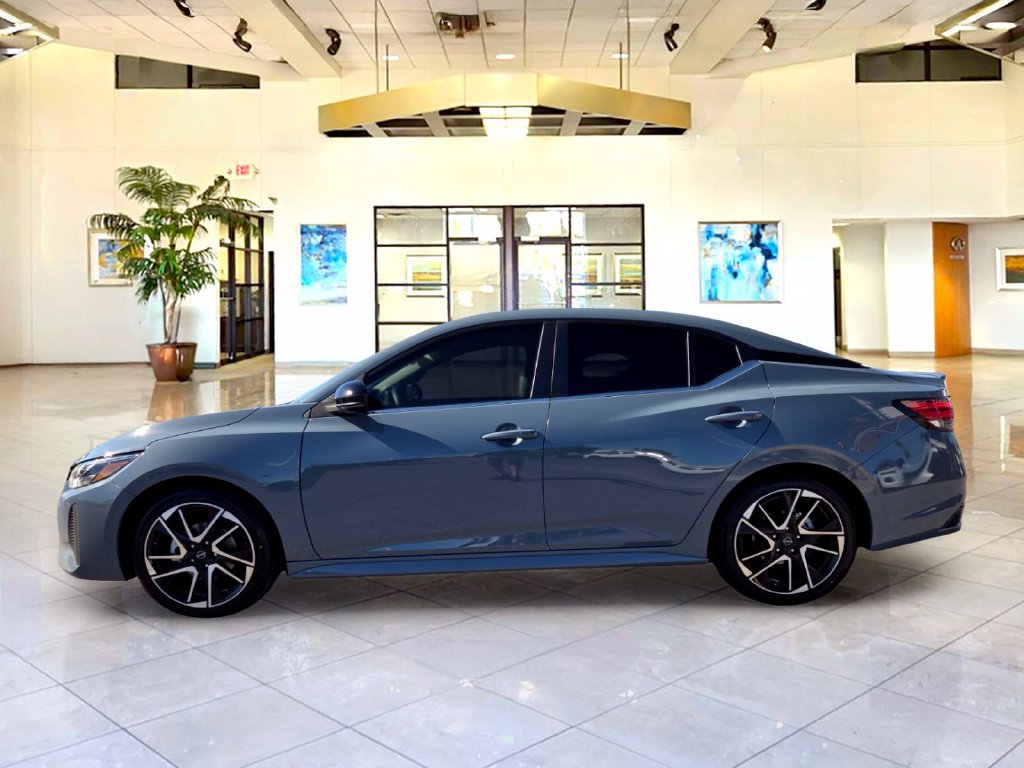 Certified 2024 Nissan Sentra SR FWD image 8