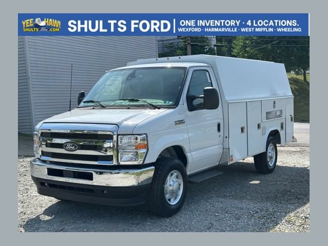 New 2027 Ford E-350 and Econoline 350 Super Duty w/ Interior Upgrade Package