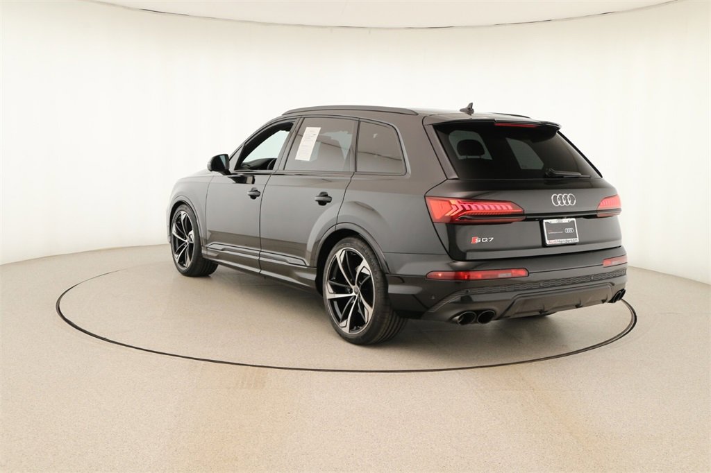 Certified 2023 Audi SQ7 Prestige image 4