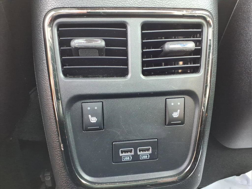 Used 2019 Dodge Charger SRT Hellcat w/ Navigation & Travel Group image 16