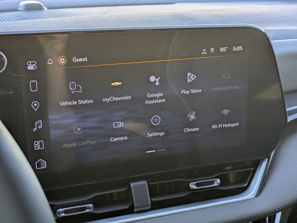 New 2026 Chevrolet Equinox LT w/ Convenience Package II image 23