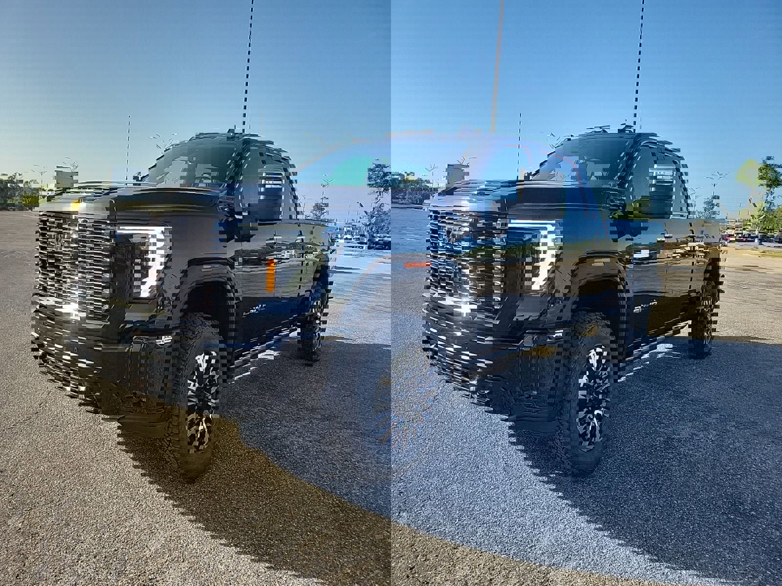 New 2026 GMC Sierra 2500 Denali Ultimate image 2