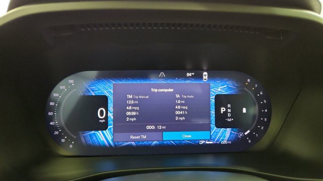 New 2026 Volvo XC40 B5 Plus w/ Climate Package AWD/4WD image 16