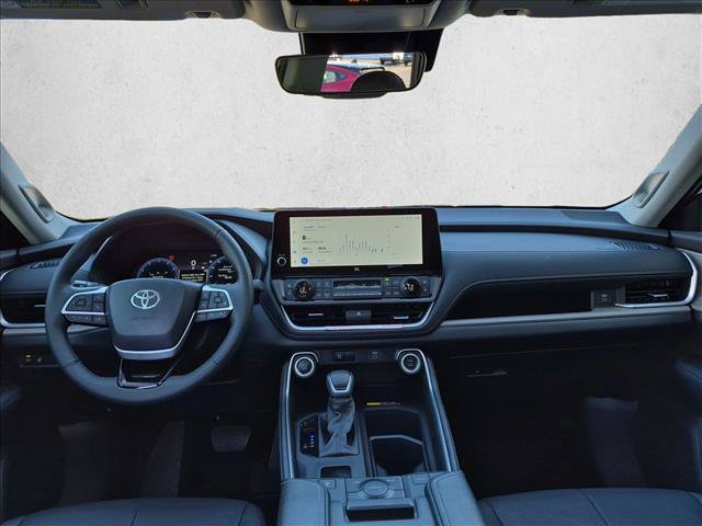 Certified 2026 Toyota Grand Highlander AWD image 18