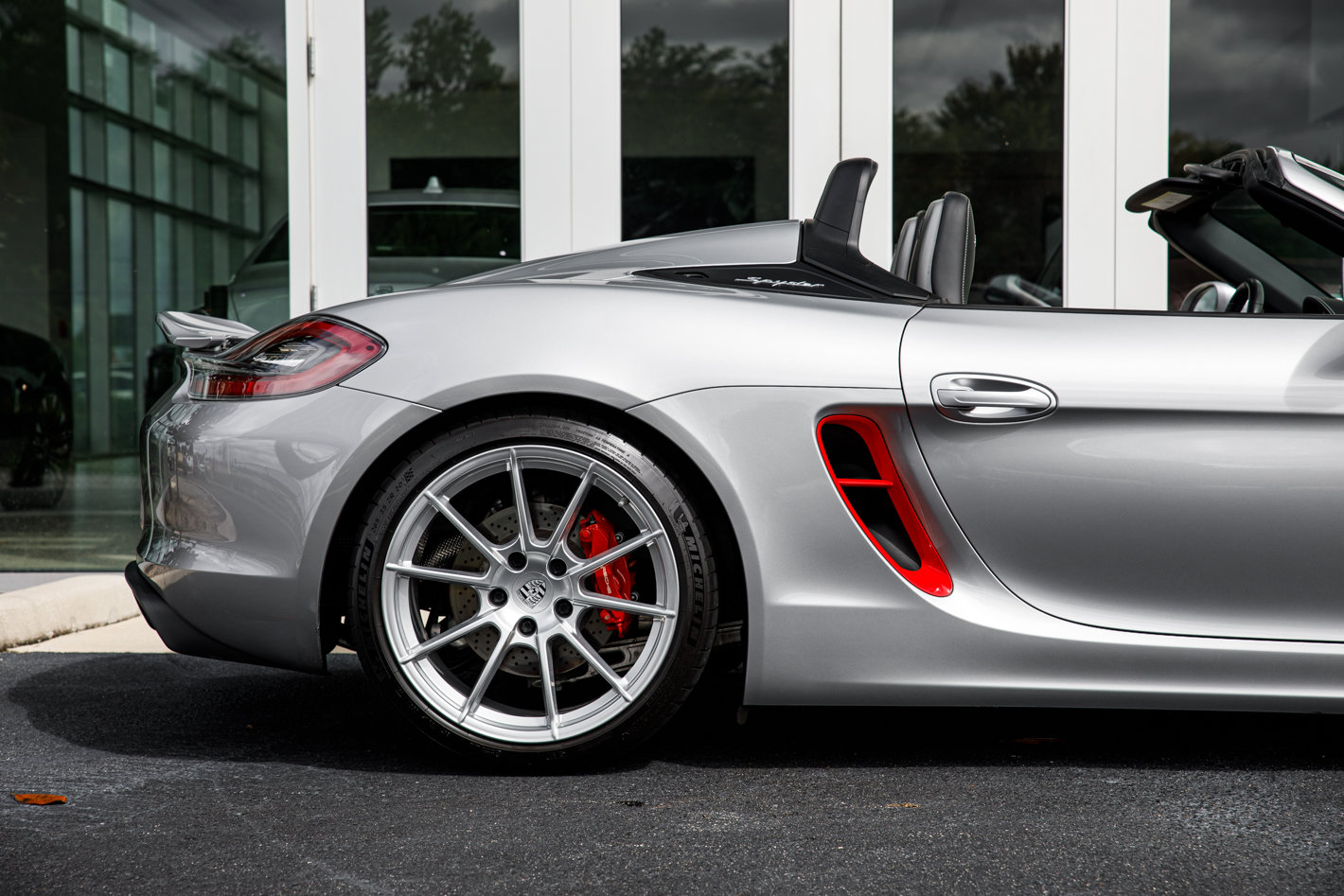 Used 2016 Porsche Boxster Spyder RWD image 22