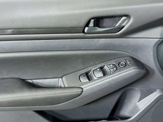 New 2026 Nissan Altima 2.5 SV w/ SV Special Edition Package FWD image 17