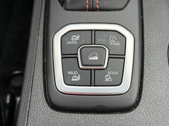 Certified 2026 Nissan Frontier PRO-4X w/ Pro-4x Convenience Package AWD/4WD image 10