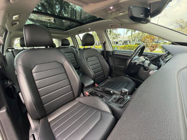 Used 2018 Volkswagen Golf Alltrack SEL AWD/4WD image 13