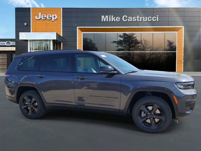 New 2025 Jeep Grand Cherokee L Altitude image 3