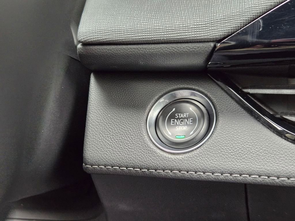 Used 2025 Buick Enclave Preferred image 23