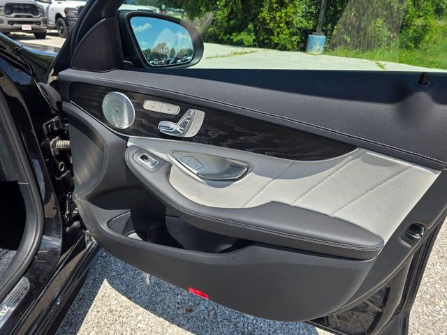 Used 2017 Mercedes-Benz C 300 4MATIC Sedan image 16