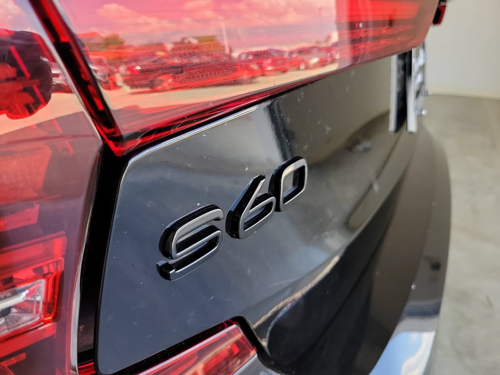 Used 2024 Volvo S60 B5 Plus w/ Climate Package FWD image 9