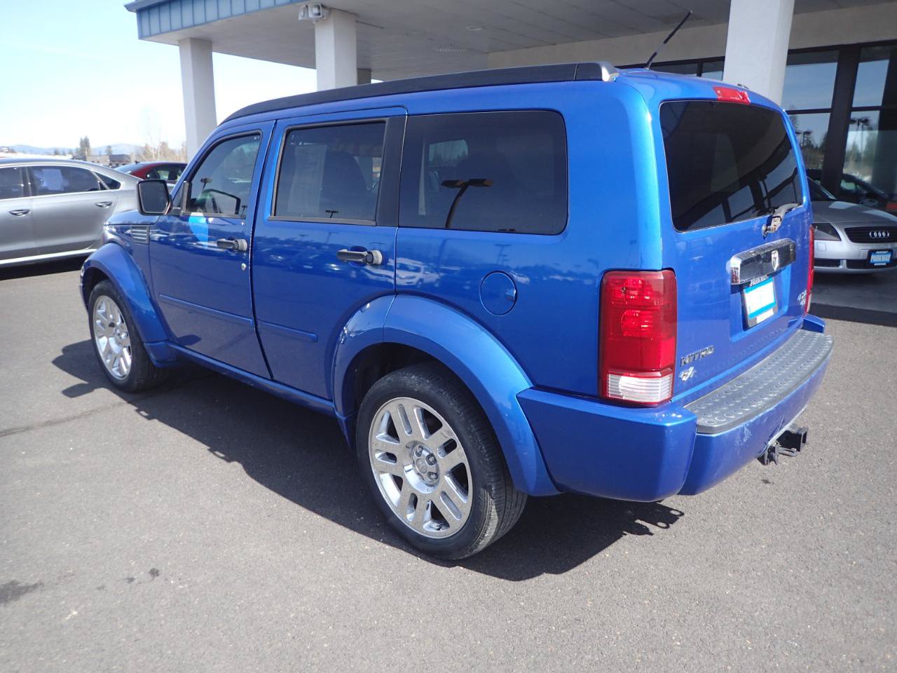 Used 2007 Dodge Nitro R/T AWD/4WD image 3