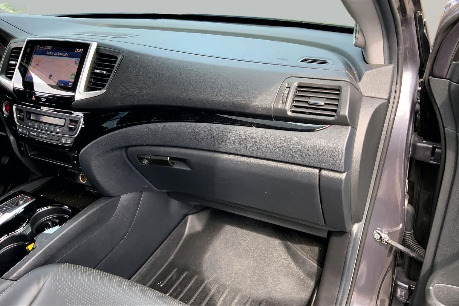 Used 2020 Honda Ridgeline RTL-E image 19