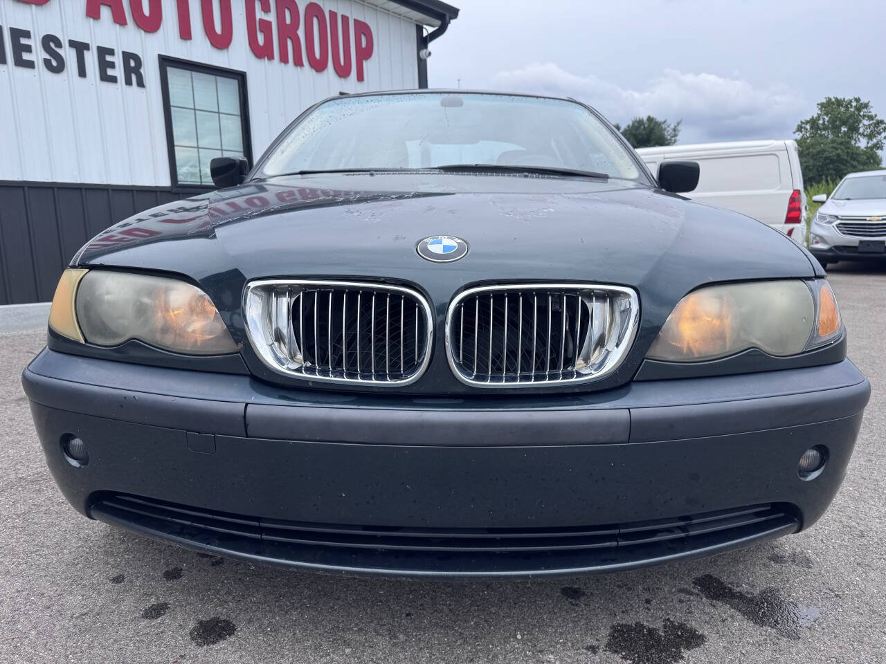 Used 2003 BMW 325i Sedan RWD image 2