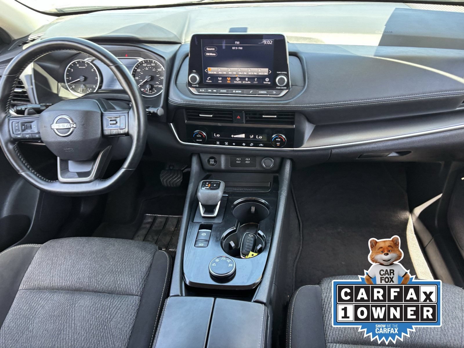 Used 2025 Nissan Rogue SV AWD/4WD image 16