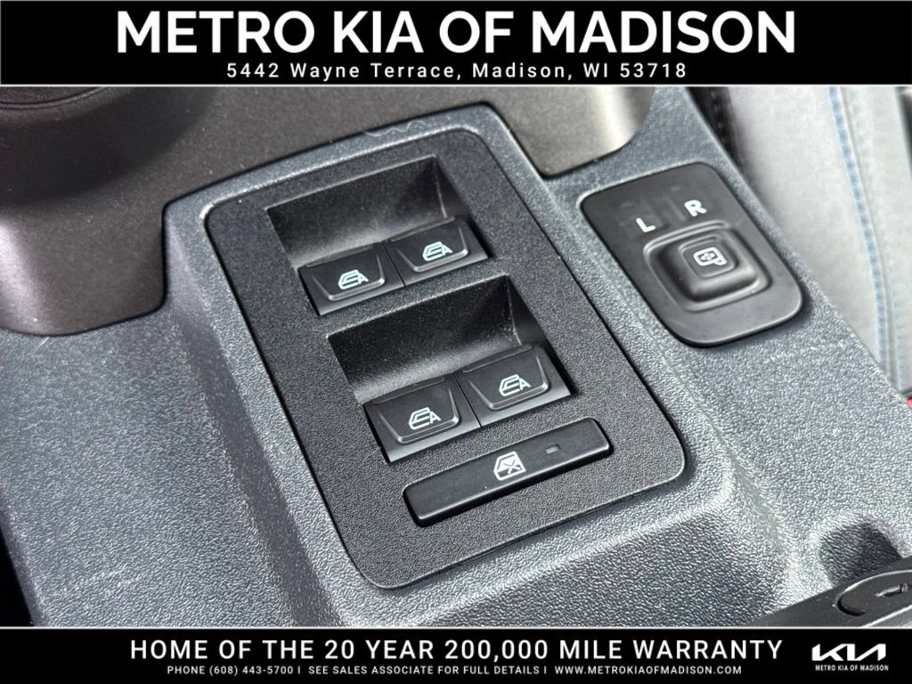 Used 2023 Ford Bronco Black Diamond AWD/4WD image 30