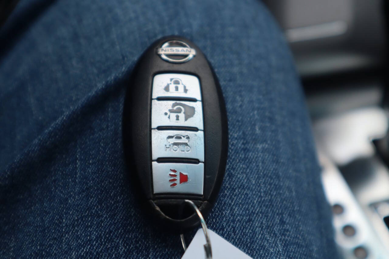 Used 2012 Nissan Altima 2.5 SL w/ 2.5SL Pkg FWD image 39