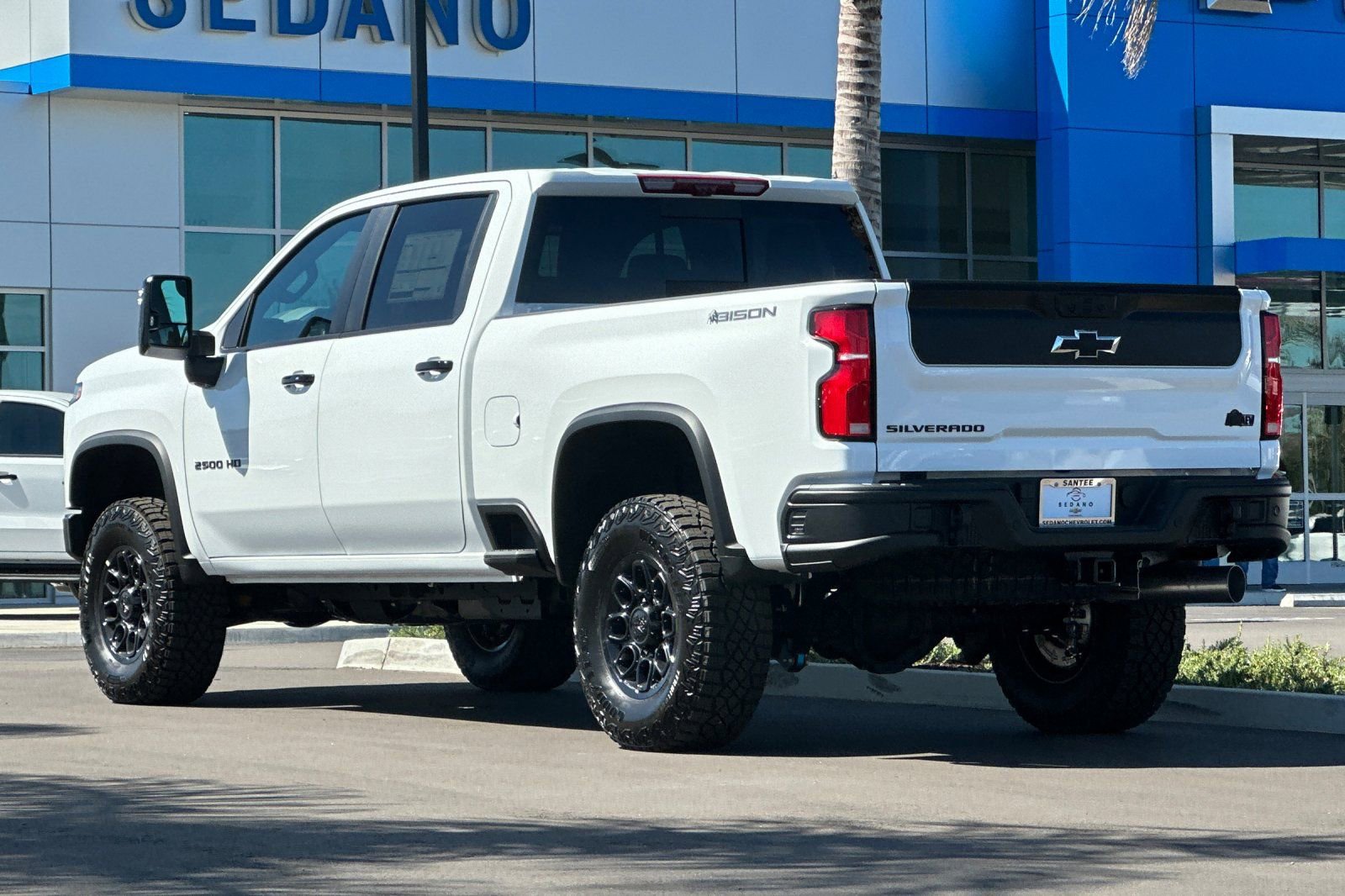 New 2026 Chevrolet Silverado 2500 ZR2 w/ ZR2 Bison Edition AWD/4WD image 6