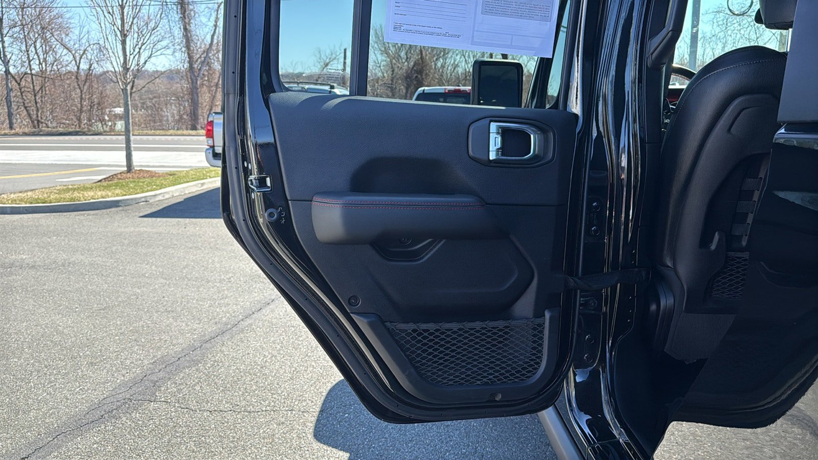 Used 2021 Jeep Gladiator Rubicon w/ LED Lighting Group AWD/4WD image 23