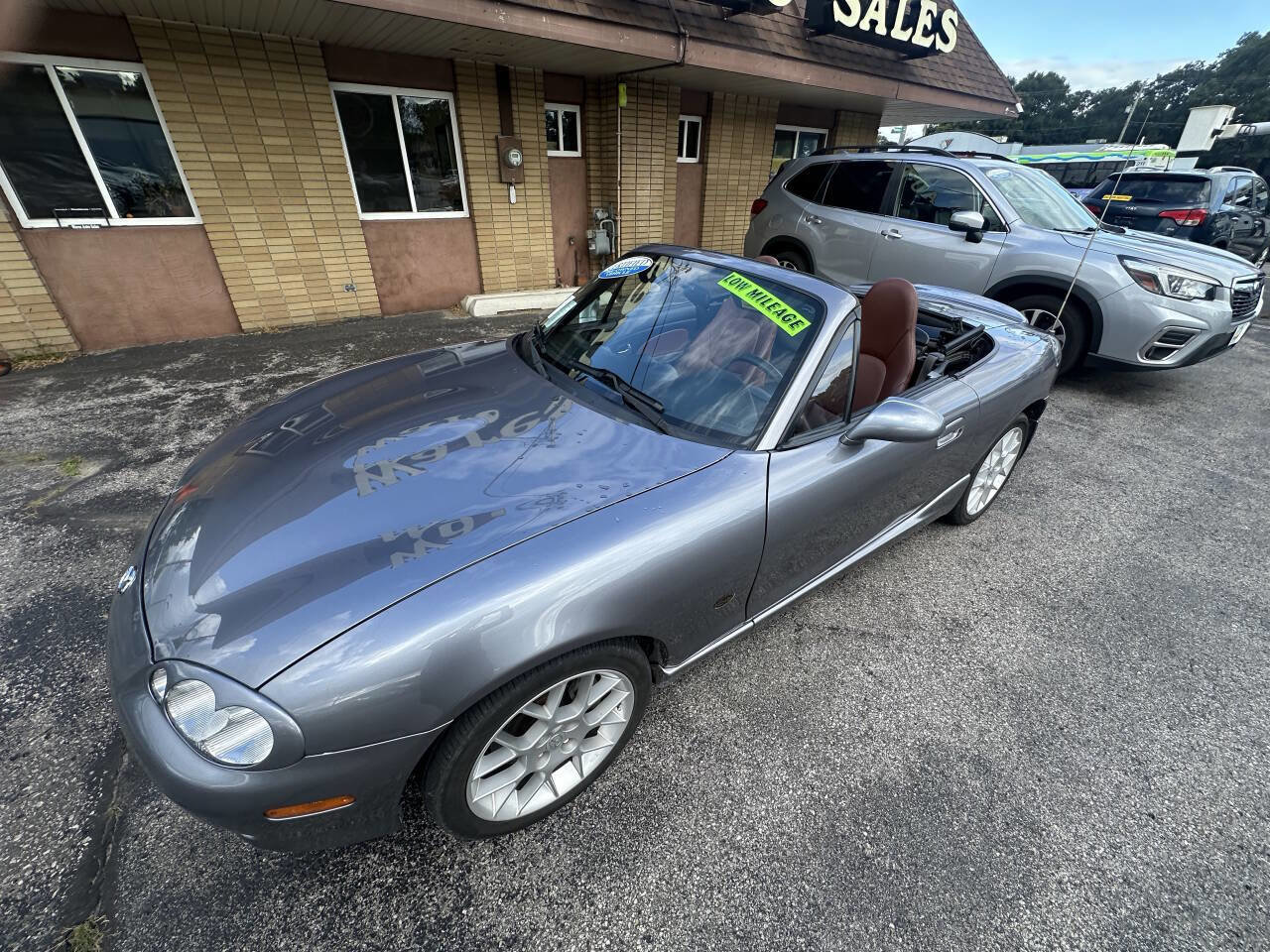 Used 2002 MAZDA MX-5 Miata SE image 12