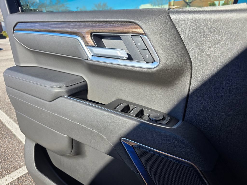 New 2026 Chevrolet Silverado 1500 LT Trail Boss AWD/4WD image 11