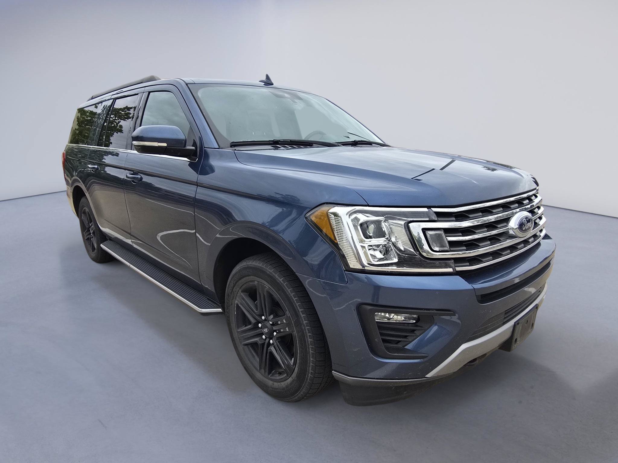 Used 2020 Ford Expedition Max XLT w/ Equipment Group 202A AWD/4WD image 8