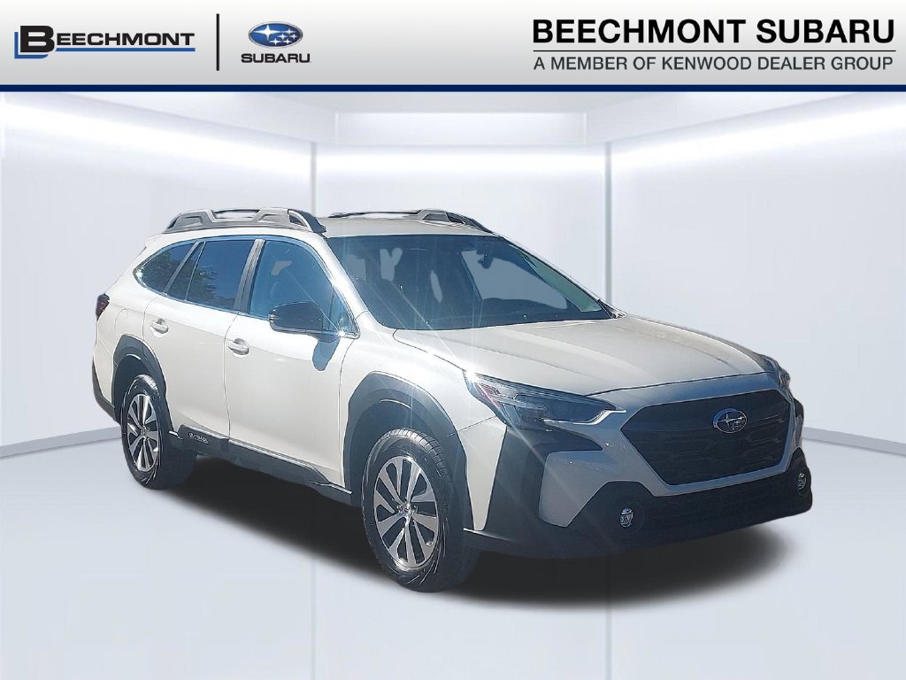 Used 2023 Subaru Outback Premium AWD/4WD image 1