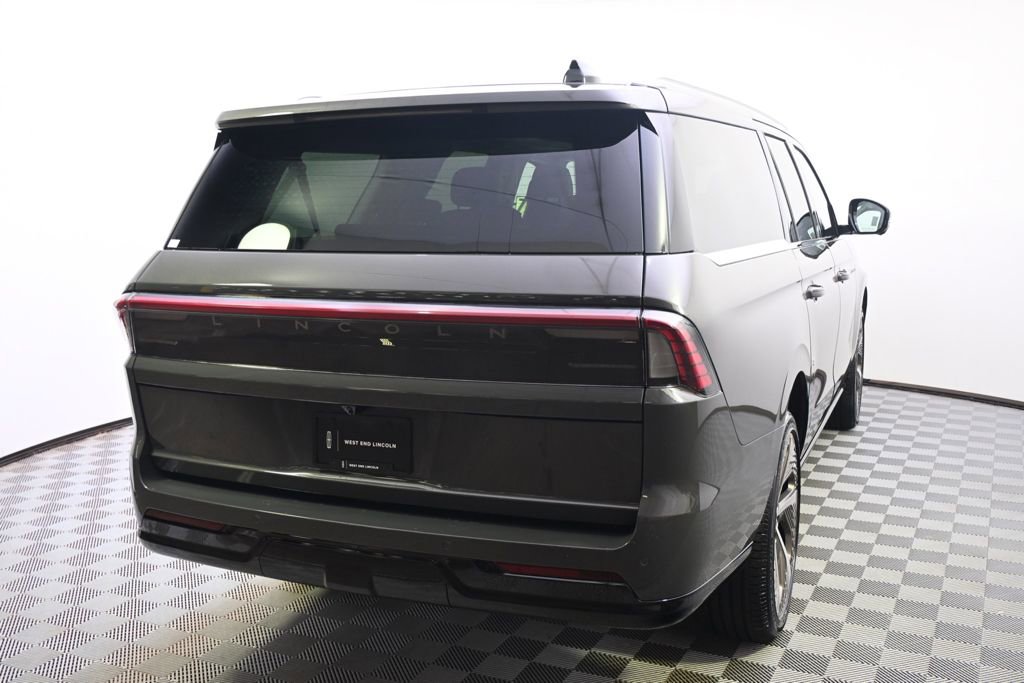 New 2026 Lincoln Navigator L Black Label image 6