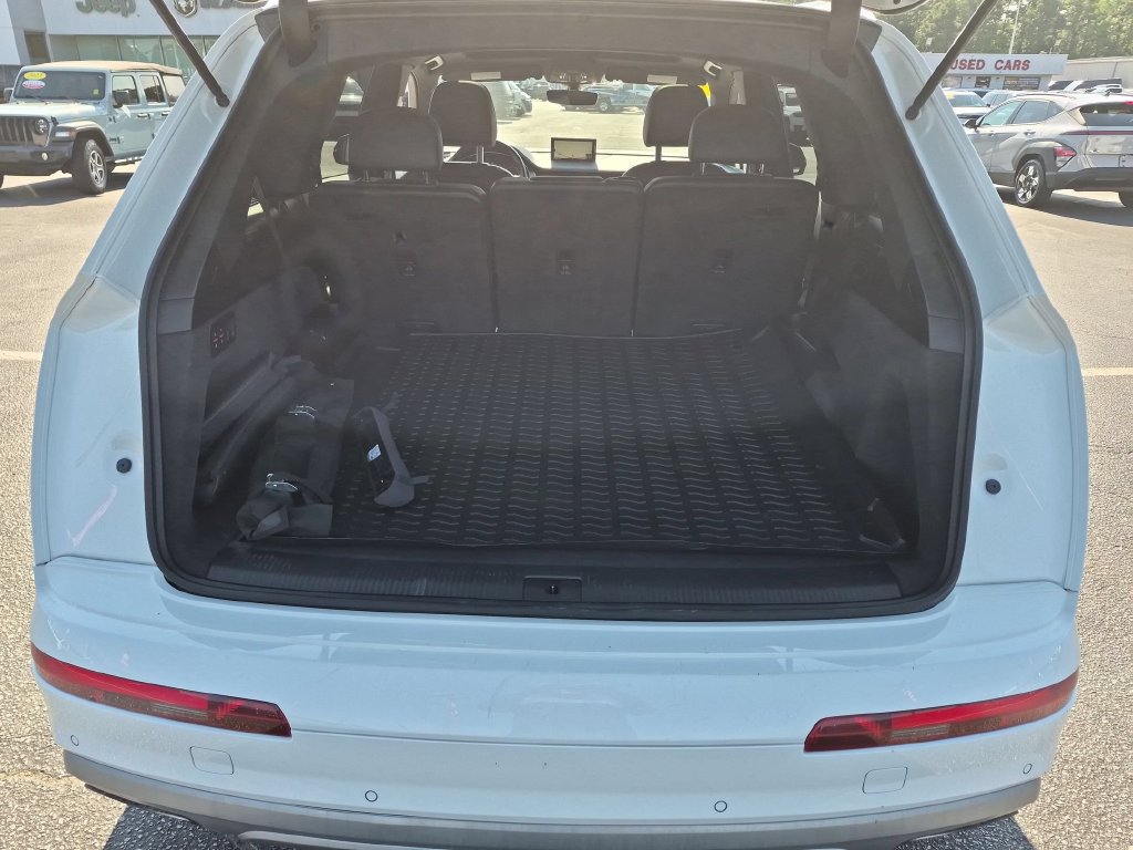 Used 2017 Audi Q7 2.0T Premium AWD/4WD image 29