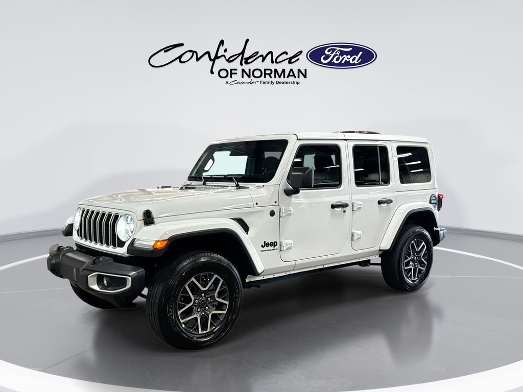 Used 2026 Jeep Wrangler Unlimited Sahara AWD/4WD image 4