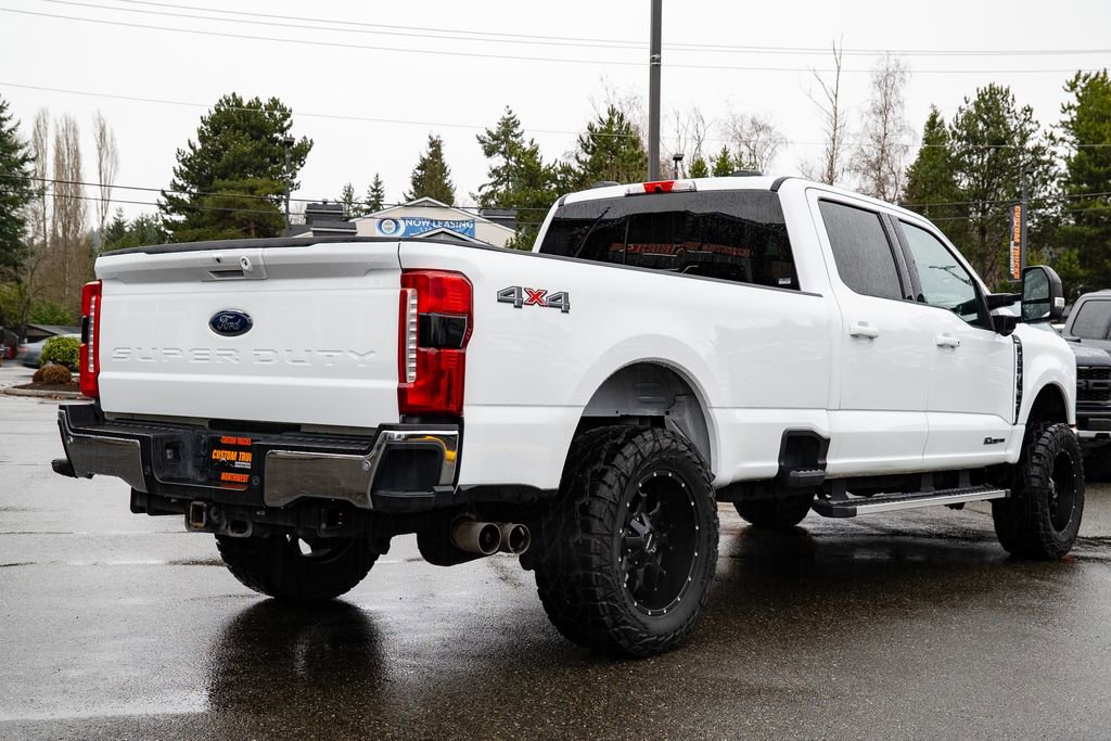 Used 2024 Ford F350 Lariat image 4