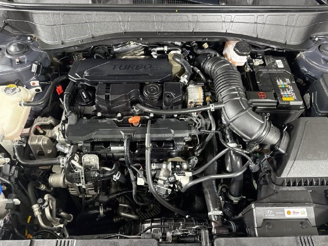 Used 2024 Hyundai Kona Limited FWD image 35
