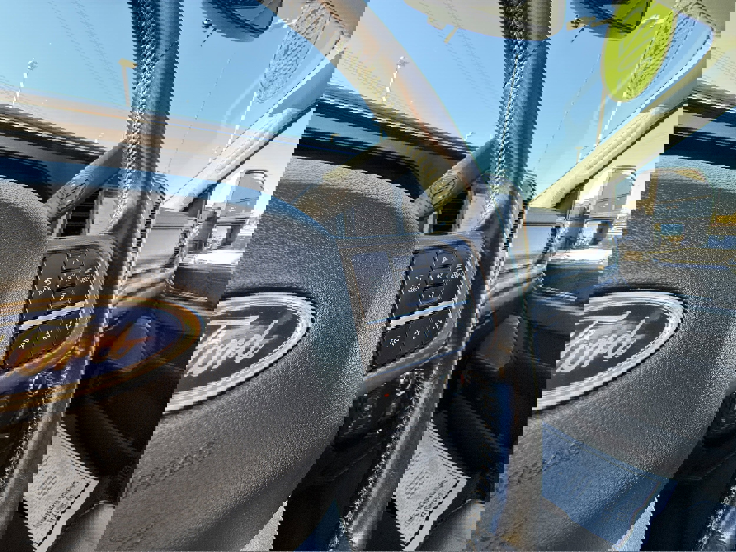 Used 2023 Ford F250 Lariat w/ Lariat Ultimate Package image 23