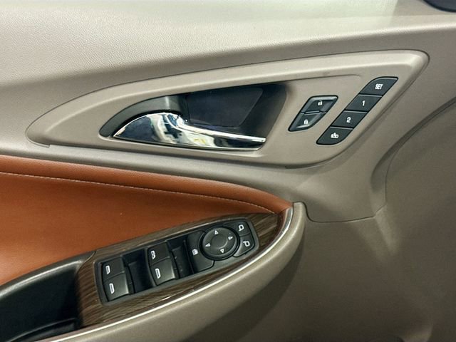 Used 2016 Chevrolet Malibu Premier w/ Driver Confidence Package II FWD image 19