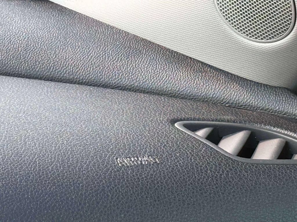 Used 2013 Chevrolet Malibu LTZ FWD image 28