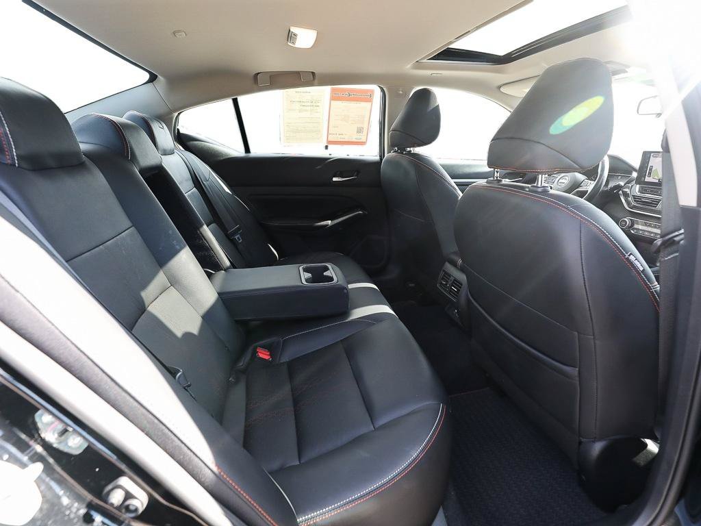 Used 2023 Nissan Altima 2.0 SR FWD image 22